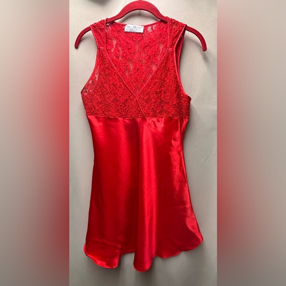 Val Mode Vintage 90's Red Lace and Satin Lingerie Size Medium made in USA - Picture 1 of 11